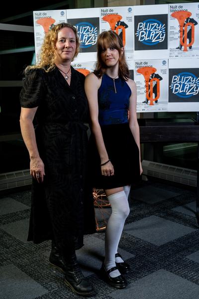 Invités heureux à la Nuit de l'élégance Bluzy Blazy, photo 94 de 155