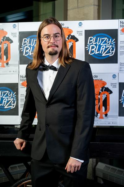 Invités heureux à la Nuit de l'élégance Bluzy Blazy, photo 144 de 155