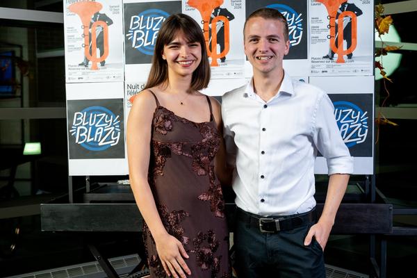 Invités heureux à la Nuit de l'élégance Bluzy Blazy, photo 154 de 155